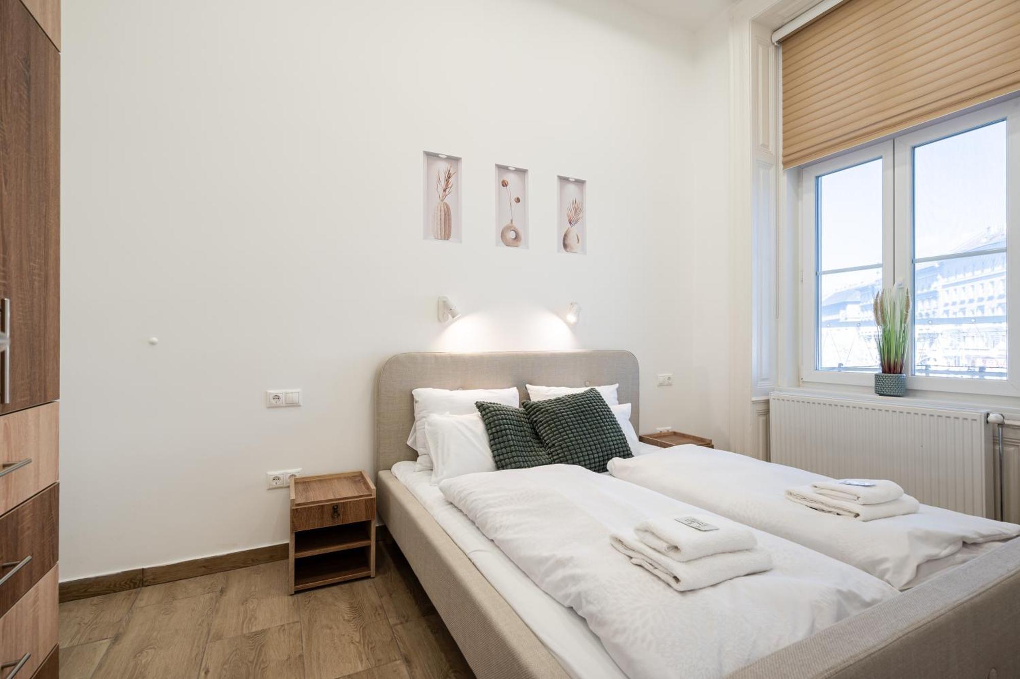Andrassy Essence Apartment Budapest Exterior foto