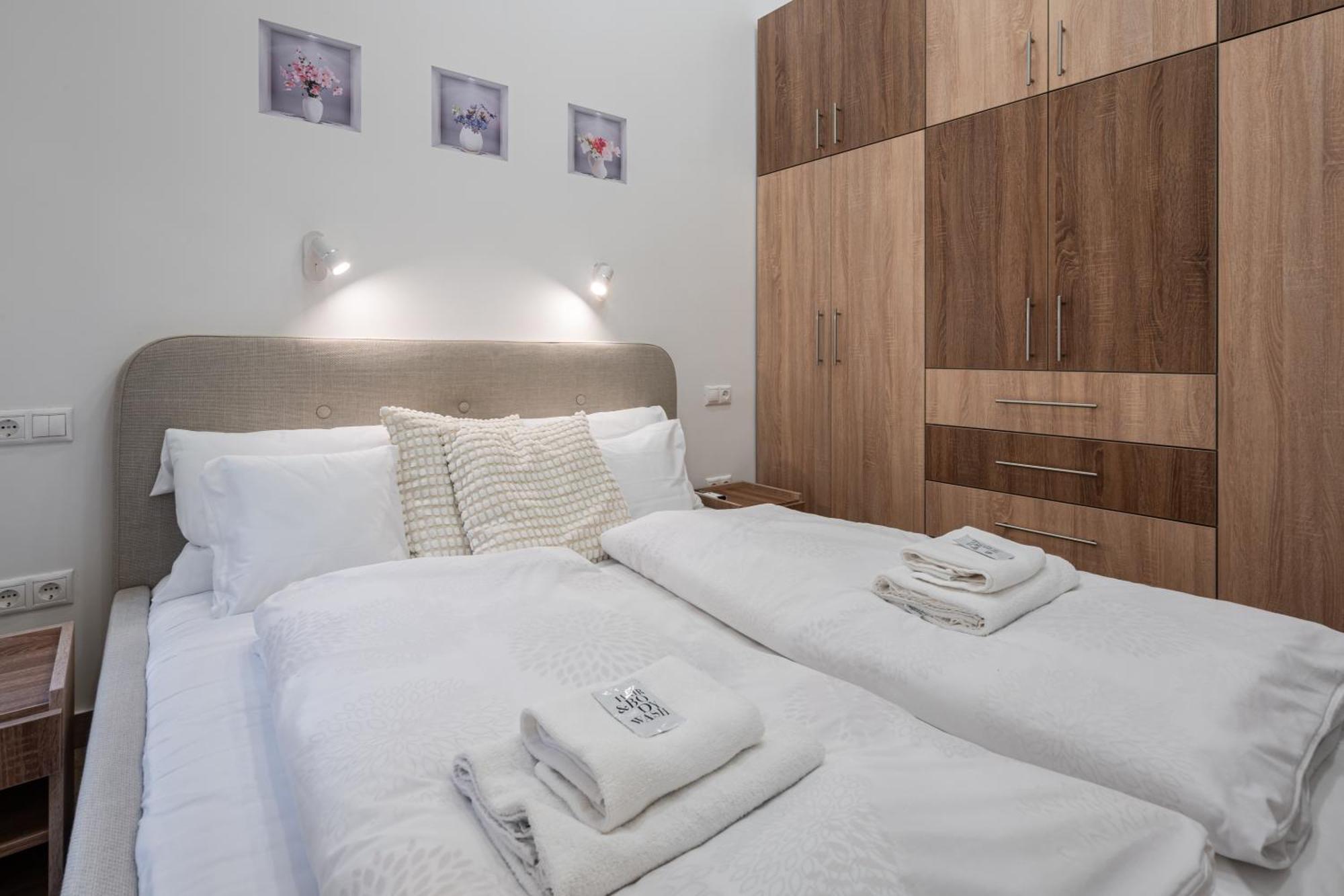 Andrassy Essence Apartment Budapest Exterior foto