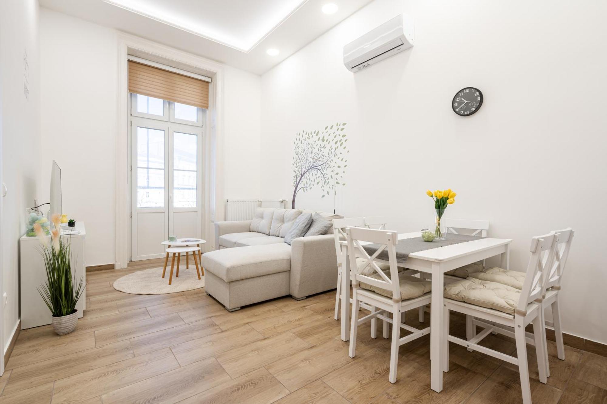 Andrassy Essence Apartment Budapest Exterior foto