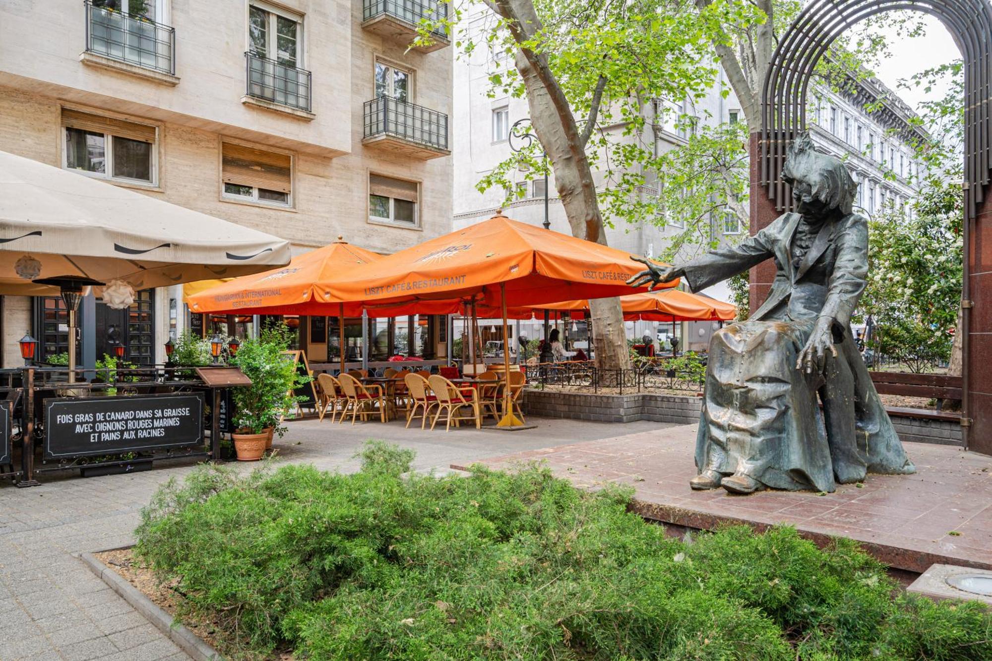 Andrassy Essence Apartment Budapest Exterior foto